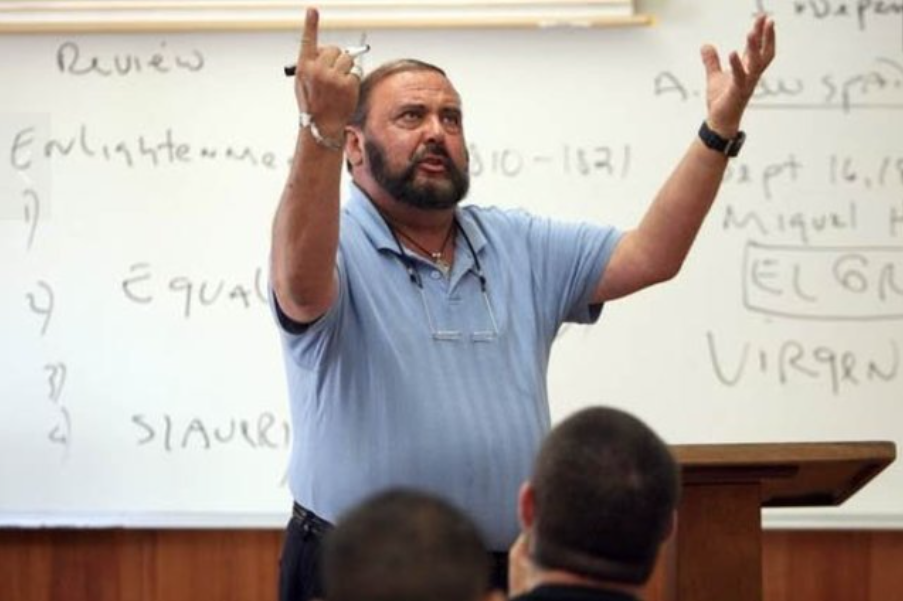 Mayo De La Rocha Teaching